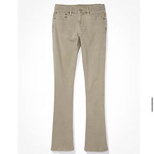 American Eagle Outfitters Soft Stone 90’s Boot Cut Jeans | 6 Long